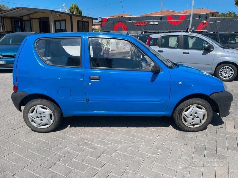 Usata Fiat Seicento 54 CV (39 kW) 2005 Blu Utilitaria