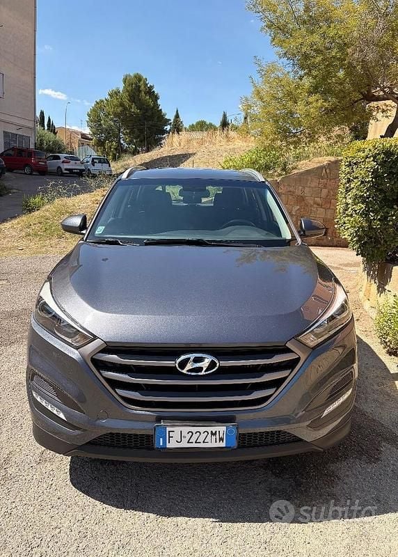 Usata Hyundai Tucson Classic 116 CV (85 kW) 2017 Grigio SUV