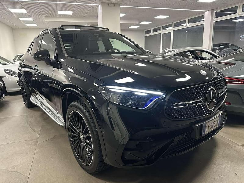 Usata Mercedes GLC300e Premium 333 CV (244 kW) 2024 Nero Coupé
