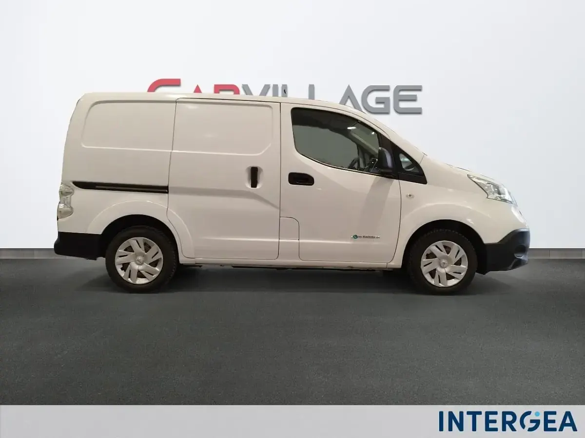 Usata Nissan e-NV200 79 kW (108 CV) 2017 Bianco Monovolume