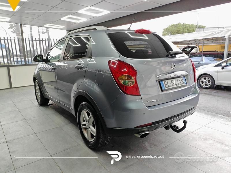 Usata Ssangyong (KGM) Korando 175 CV (128 kW) 2012 Grigio Berlina