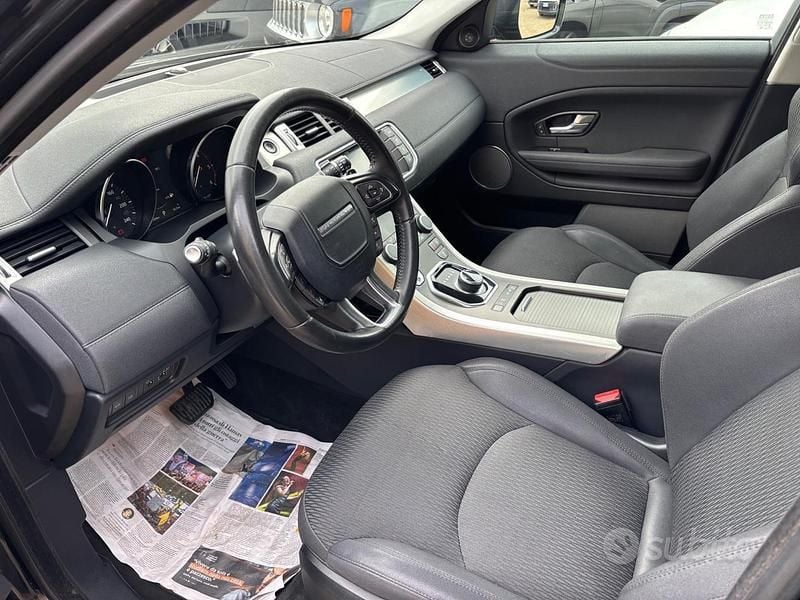 Usata Land Rover Range Rover evoque HSE 150 CV (110 kW) 2018 Nero SUV