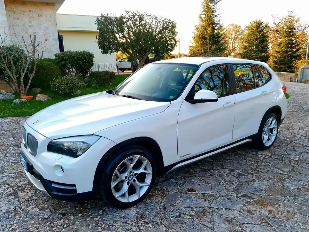 Usata BMW X1 143 CV (105 kW) 2012 Bianco SUV