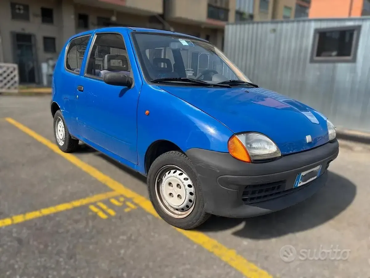Usata Fiat Seicento Young 39 CV (28 kW) 2000 Bluazzurro Utilitaria