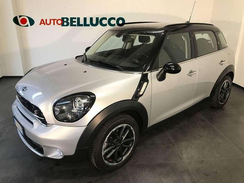 Grigio chiaro Usata 2016 Mini Cooper SD Countryman Business SUV | 11.500 € (Buon prezzo) - Immagine 1/4