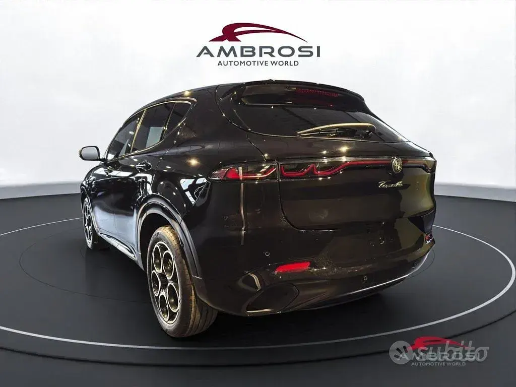 Nuova Alfa Romeo Tonale Sprint 174 CV (127 kW) 2026 Nero SUV