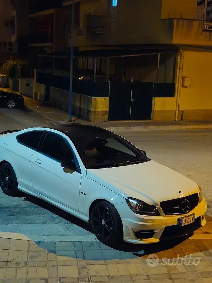 Usata Mercedes C220 170 CV (125 kW) 2011 Bianco Coupé