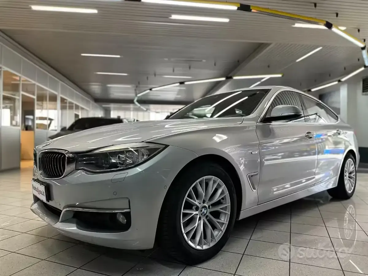 Usata BMW 318 Gran Turismo Luxury Line 143 CV (105 kW) 2013 Grigio Coupé