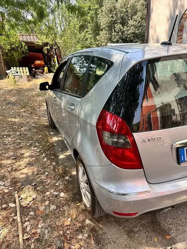 Usata Mercedes A150 95 CV (69 kW) 2009 Argento Monovolume
