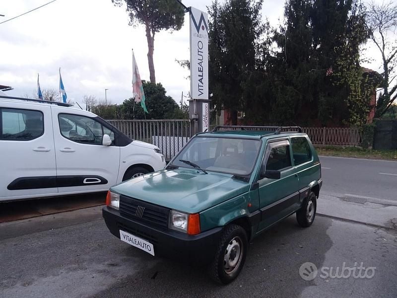 Usata Fiat Panda 4x4 Trekking 54 CV (39 kW) 1999 Verde Utilitaria