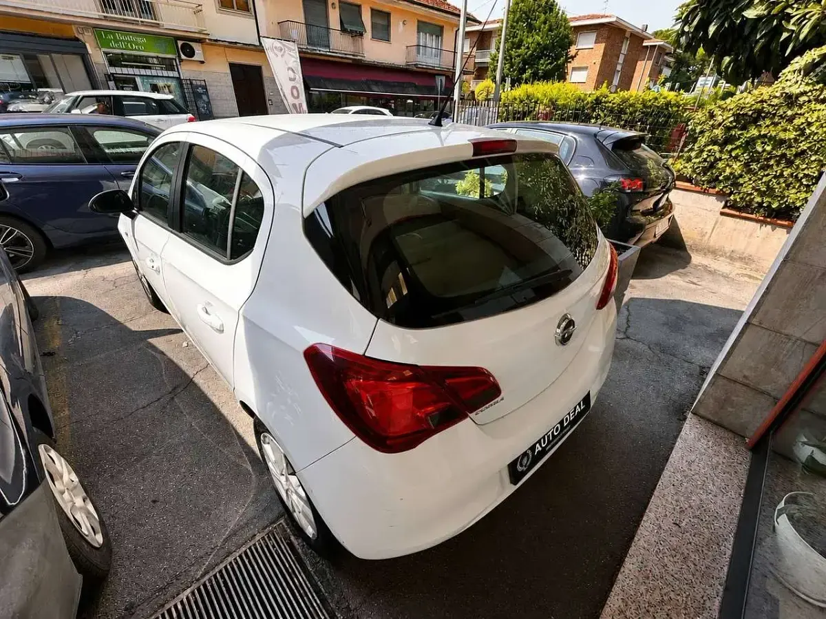 Usata Opel Corsa 69 CV (50 kW) 2015 Bianco Utilitaria