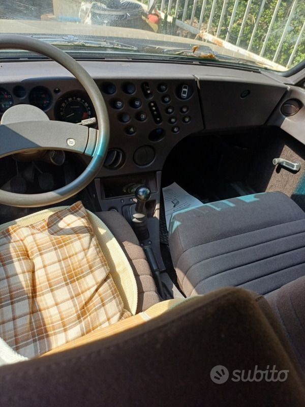 Usata Lancia Beta 102 CV (75 kW) 1983 Marrone Coupé