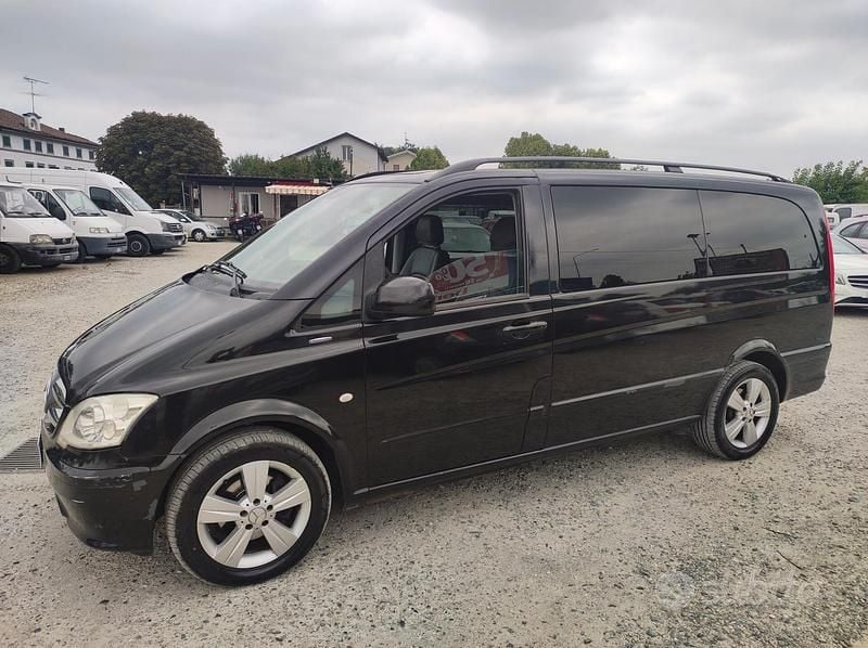 Usata Mercedes Vito 224 CV (164 kW) 2010 Nero Furgone