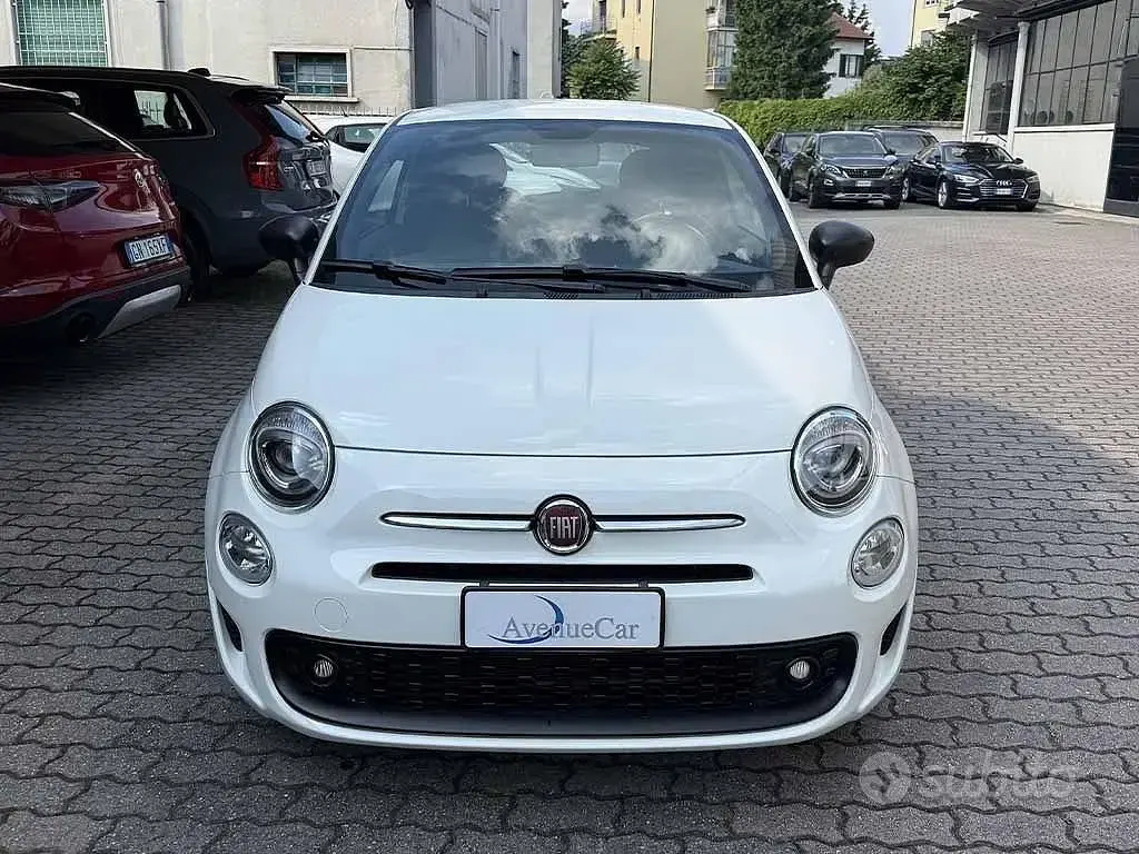 Gebraucht Fiat 500 Connect 70 PS (51 kW) 2022 Weiß Kleinwagen
