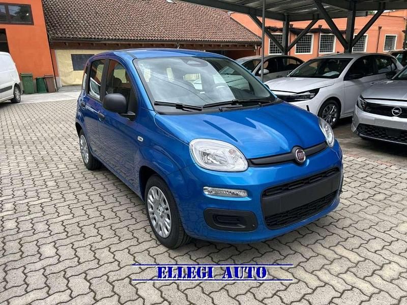 Nuova Fiat Panda 69 CV (50 kW) 2026 Blue italia Utilitaria