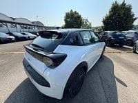 Nuova Lancia Ypsilon 110 CV (80 kW) 2025 Bicolore bianco tetto nero Utilitaria