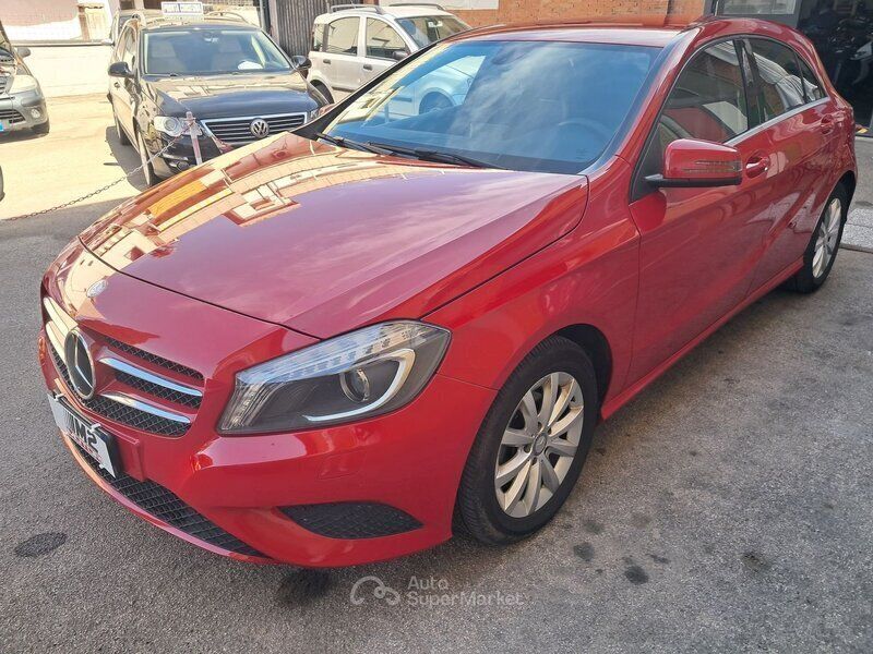 Usata 2015 Mercedes A180 Edition Berlina | 11.990 € (Buon prezzo) - Immagine 1/4