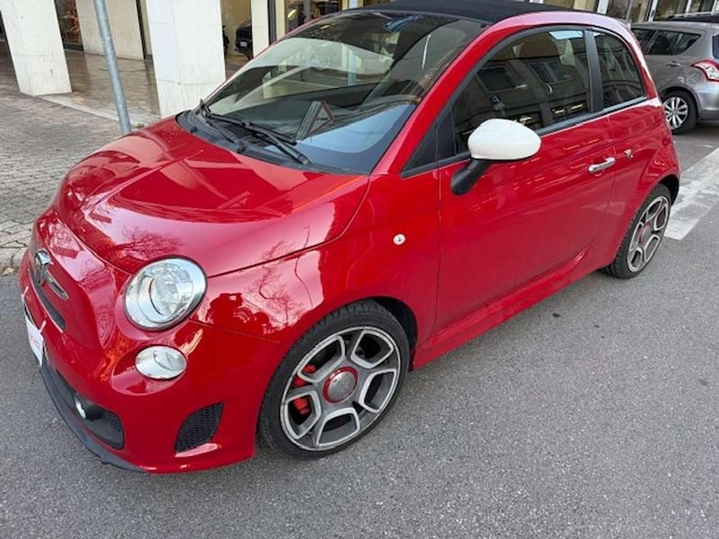 Usata Abarth 595C 140 CV (102 kW) 2013 Rosso Cabrio