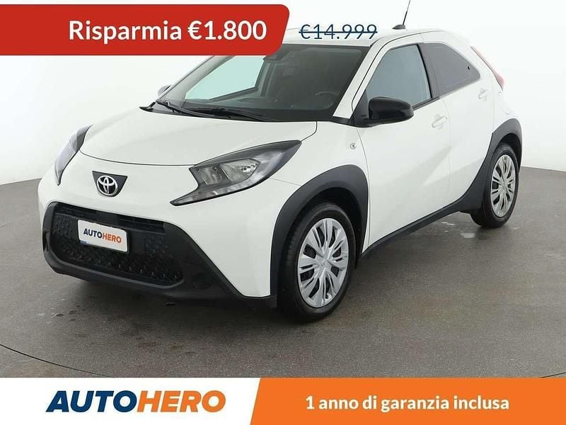 Bianco Usata 2023 Toyota Aygo X Active SUV | 13.599 € (Buon prezzo) - Immagine 1/3