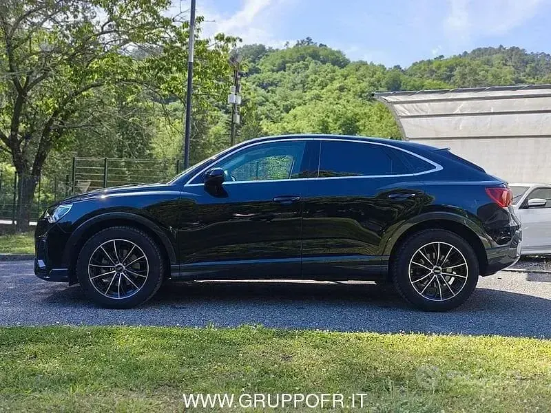 Usata Audi Q3 Sportback Comfort 150 CV (110 kW) 2021 Nero SUV