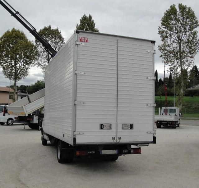 Usata Iveco Daily 177 CV (130 kW) 2006 Bianco pastello Cabrio