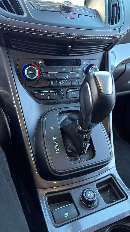 Usata Ford Kuga Vignale 150 CV (110 kW) 2018 Grigio SUV