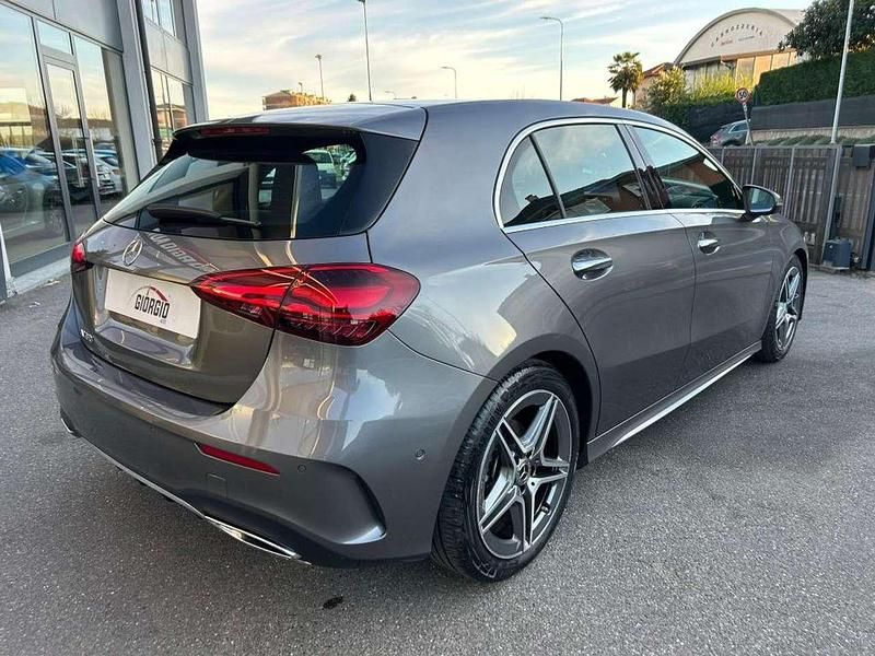 Usata Mercedes A180 AMG Line Premium 136 CV (100 kW) 2025 Grigio Berlina