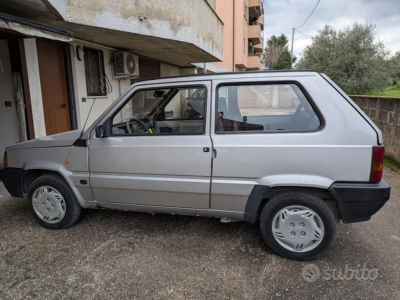Grigio Usata 2001 Fiat Panda Due volumi | 2800 € (Buon prezzo) - Immagine 1/4