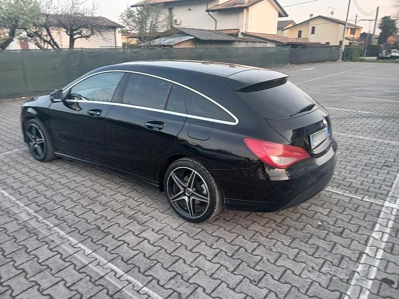 Usata Mercedes CLA200 2016 Nero Coupé