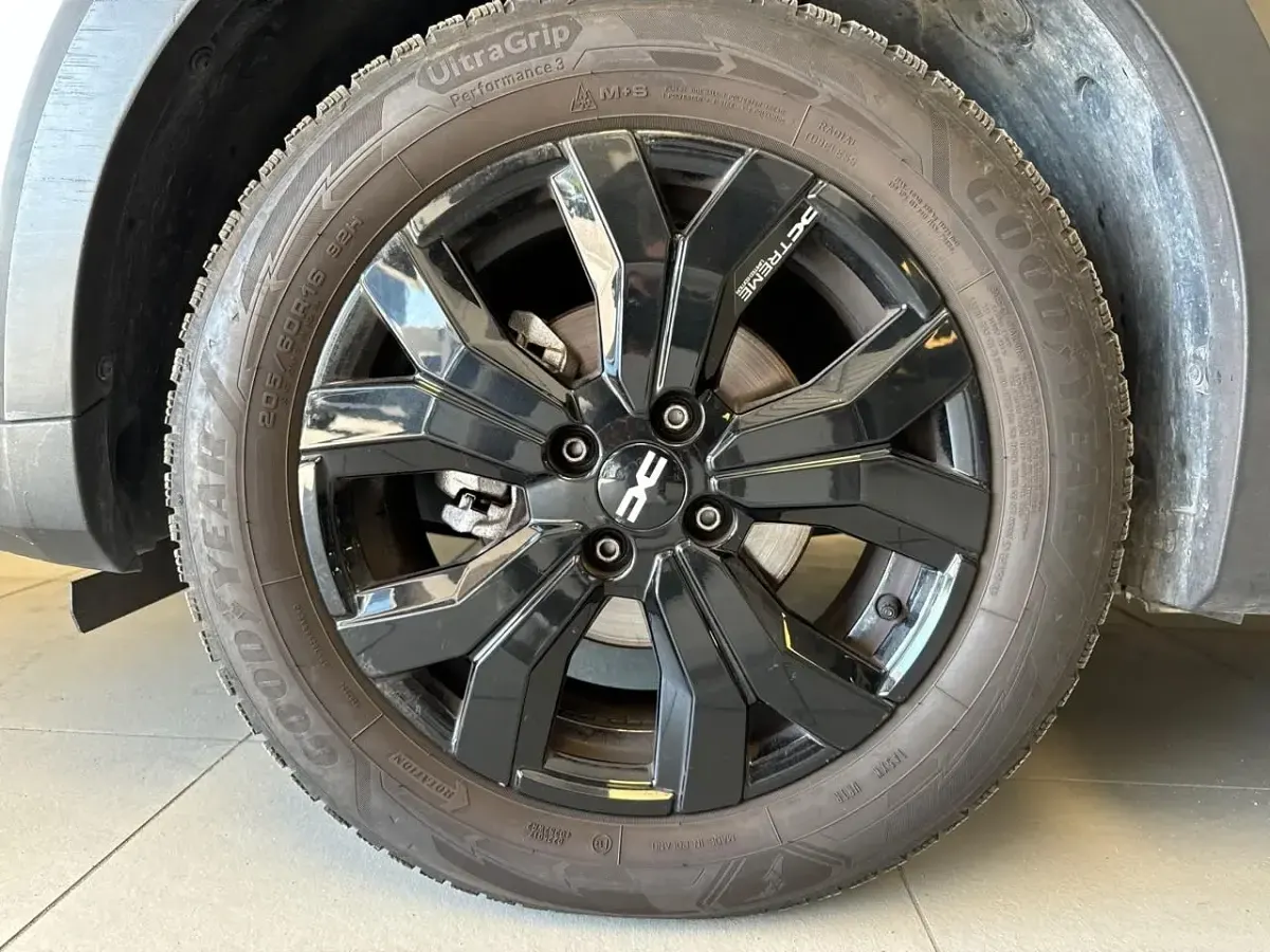 Usata Dacia Jogger Extreme 91 CV (66 kW) 2023 Grigio Monovolume