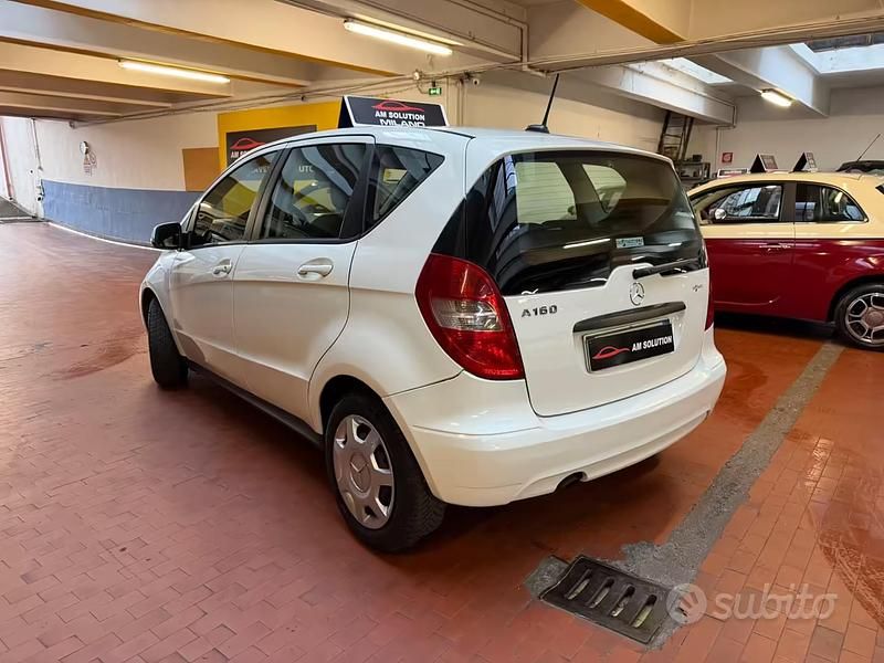 Usata Mercedes A160 95 CV (69 kW) 2010 Bianco Berlina