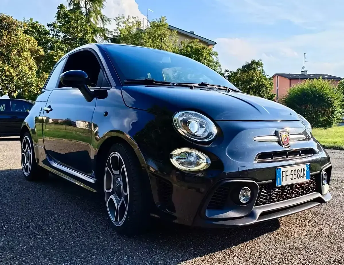 Usata Abarth 500 145 CV (106 kW) 2016 Nero Berlina