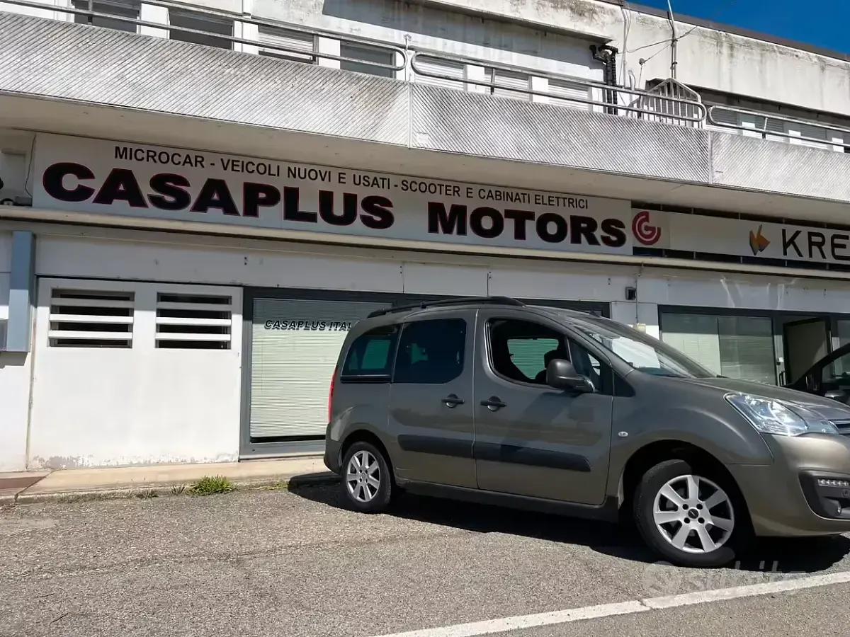 Usata Citroën Berlingo Feel 110 CV (80 kW) 2017 Grigio Monovolume
