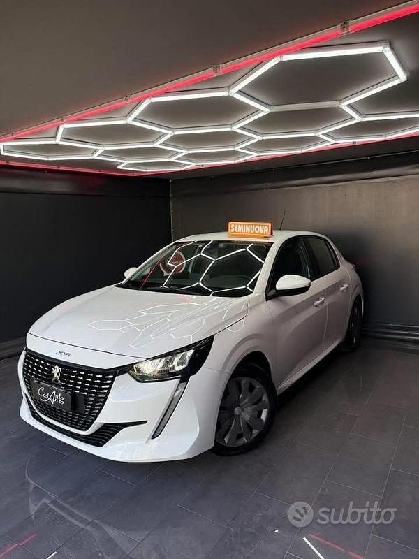 Usata Peugeot 208 Allure 75 CV (55 kW) 2020 Bianco Utilitaria