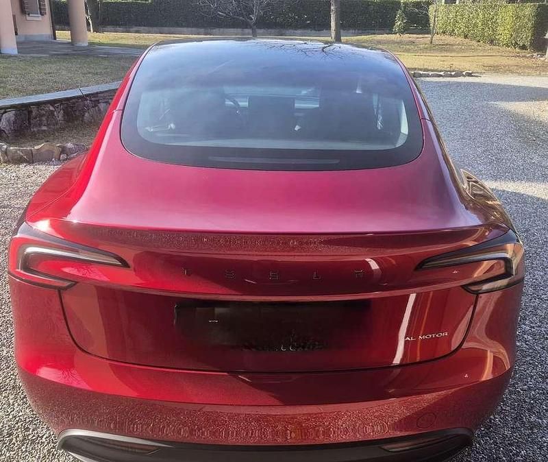Usata Tesla Model 3 Long Range AWD 152 kW (208 CV) 2024 Berlina