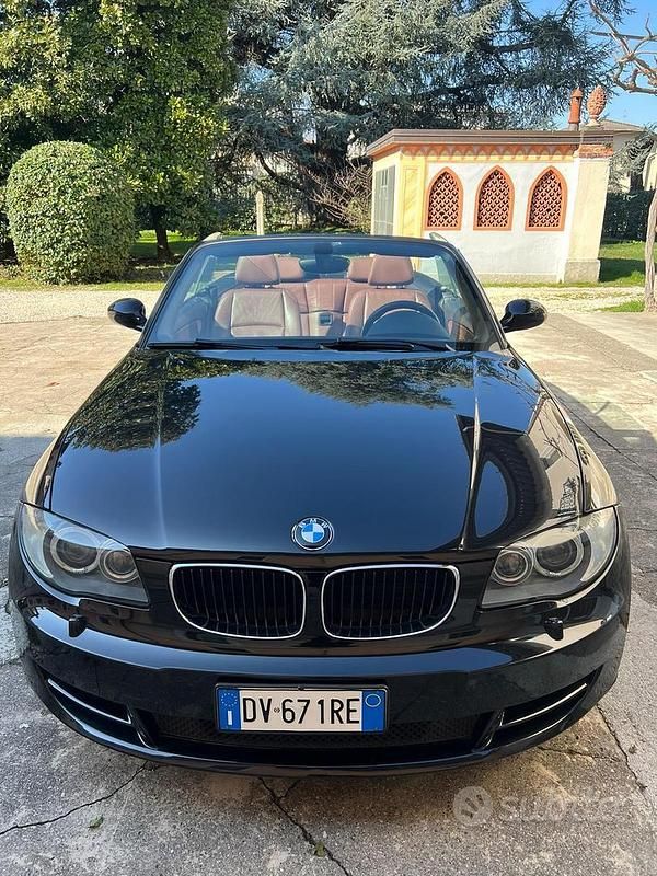 Usata BMW 118 Cabriolet 143 CV (105 kW) 2009 Nero Cabrio