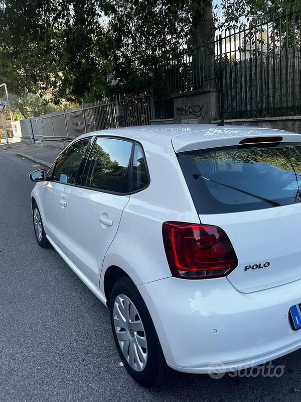 Usata VW Polo 70 CV (51 kW) 2014 Bianco Berlina