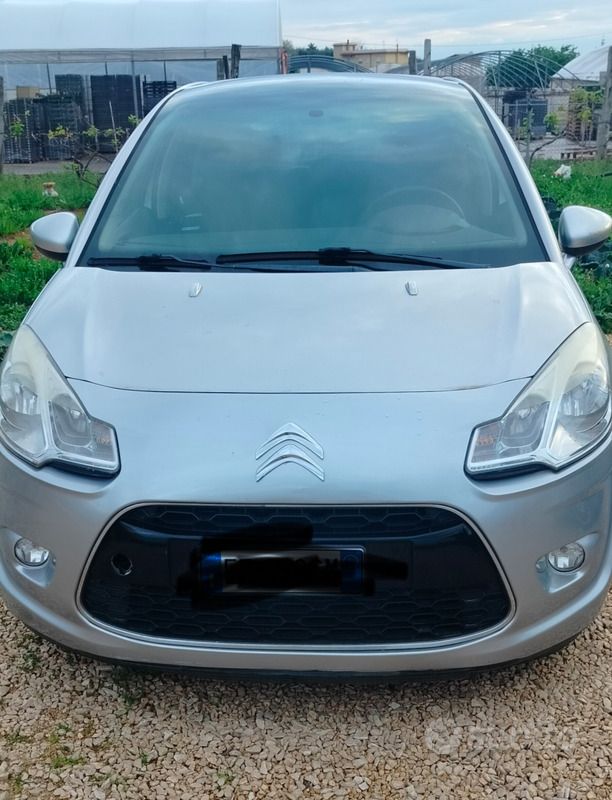 Grigio Usata 2010 Citroën C3 Due volumi | 2000 € (Super prezzo) - Immagine 1/4