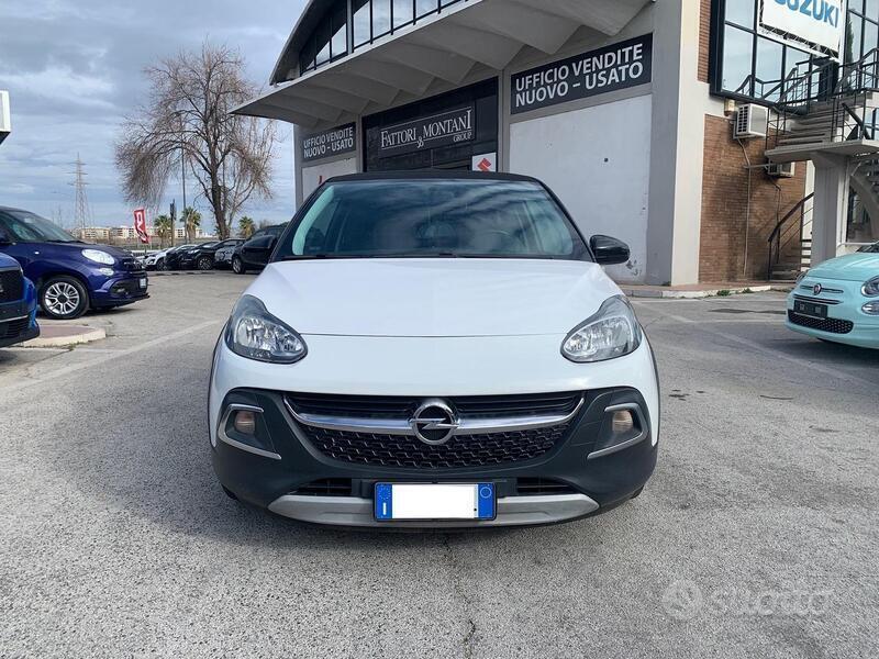 Usato 2015 Opel Adam Rocks 1.2 Benzin 69 CV (11.900 €)
