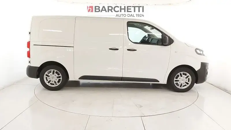 Usata Citroën Jumpy 120 CV (88 kW) 2021 Bianco Monovolume