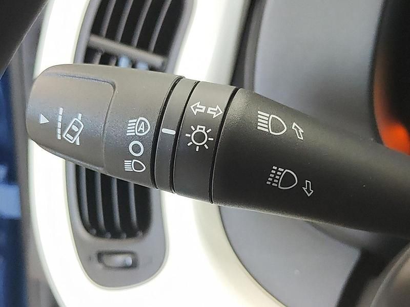 Usata Fiat Panda Cross Cross 70 CV (51 kW) 2025 Blu Utilitaria