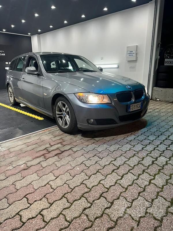 Usata BMW 320 150 CV (110 kW) 2009 Grigio Station wagon