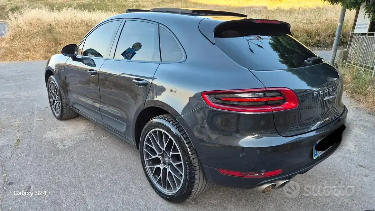 Usata Porsche Macan 250 CV (183 kW) 2018 Grigio SUV