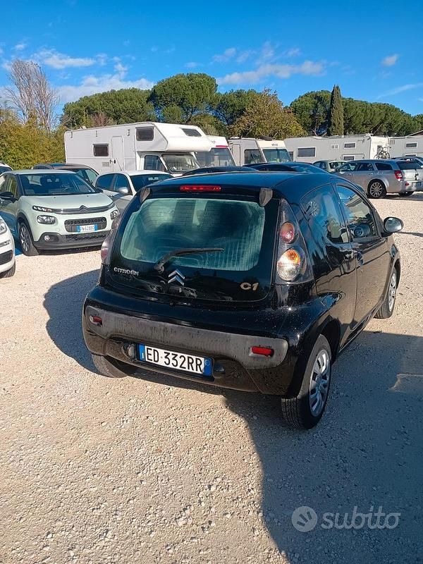 Usata Citroën C1 67 CV (49 kW) 2010 Grigio Utilitaria