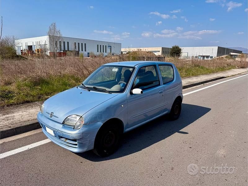 Usata Fiat 600 54 CV (39 kW) 2008 Utilitaria