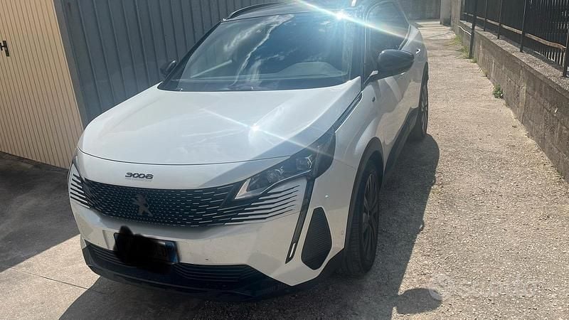 Usata Peugeot 3008 GT 131 CV (96 kW) 2023 Bianco SUV