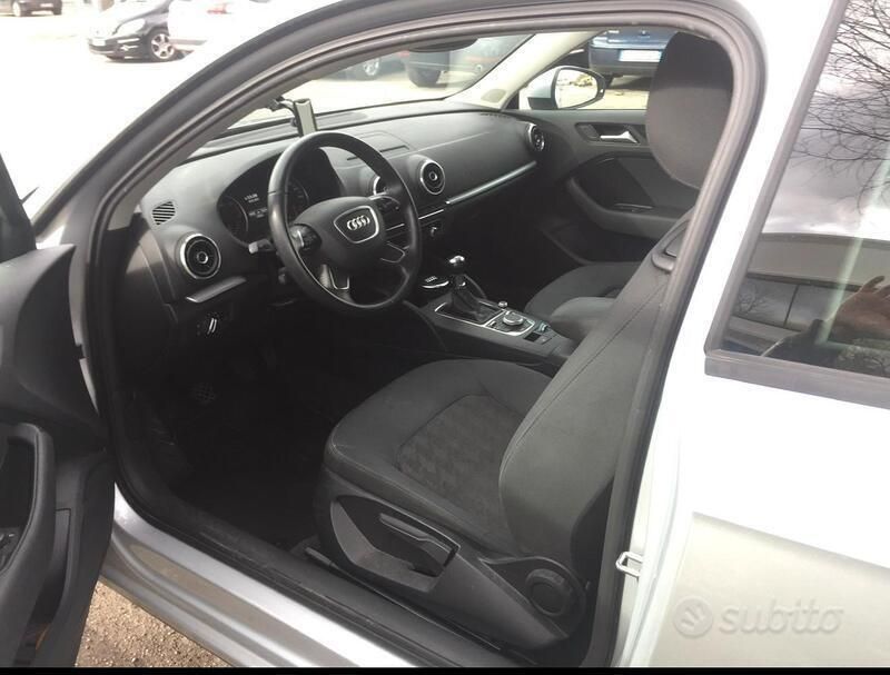 Gebraucht Audi A3 Ambition 105 PS (77 kW) 2014 Silber Coupé