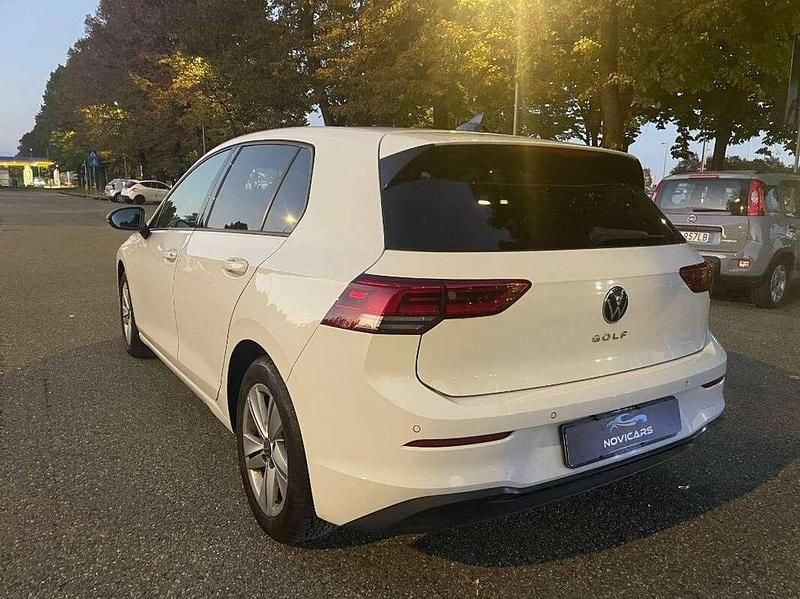 Usata VW Golf VIII Life 150 CV (110 kW) 2020 Bianco Berlina