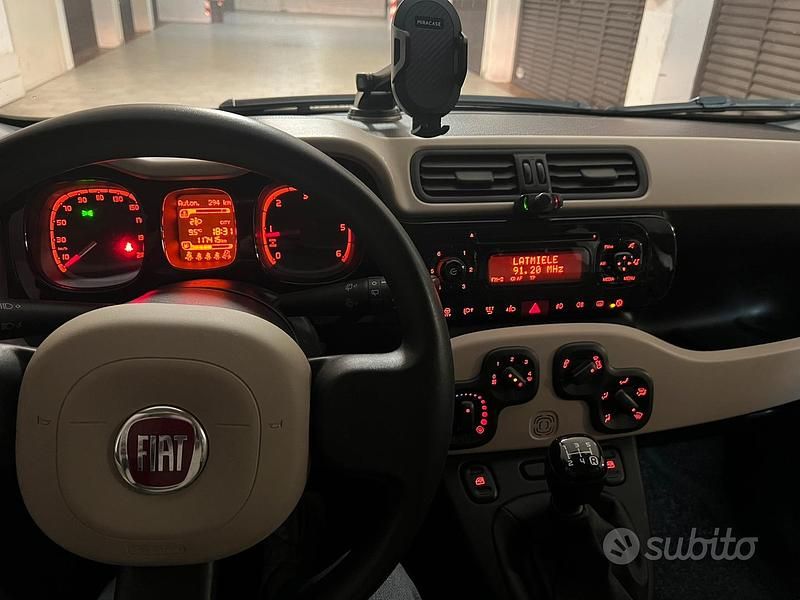 Usata Fiat Panda 4x4 S 75 CV (55 kW) 2014 Grigio Utilitaria