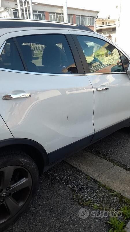 Usata Opel Mokka 120 CV (88 kW) 2015 Bianco SUV